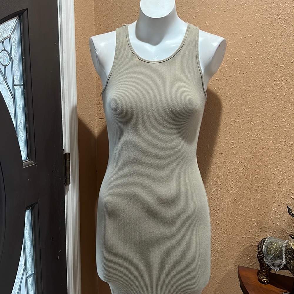 Beige Botany green ribbed dress